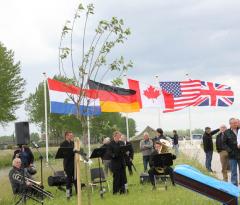 2012 onthulling verzoeningspaneel (1)