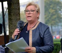 2014 herdenking evacuatiemonument (21)