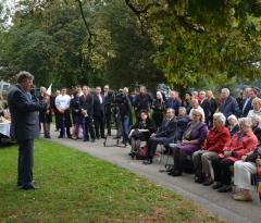 2014 herdenking evacuatiemonument (25)