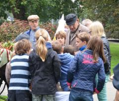 2014 herdenking evacuatiemonument (7)