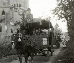 Bruidswagen met The van Huet aan de leidsels