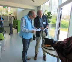 IMG_0658-overleg Ed en Martien