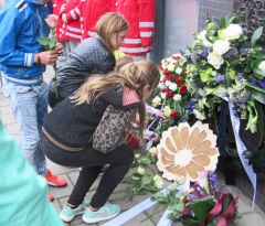 IMG_1791_bloem leggen-2