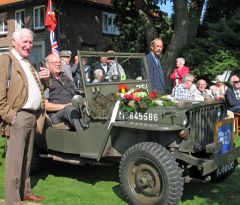 IMG_3876_jeep-3