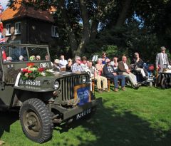 IMG_3887_jeep en toehoorders