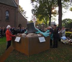 IMG_4223_onthulling-3
