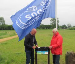 onthulling door max juni 2012