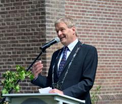 onthulling kloosterpaneel (4)