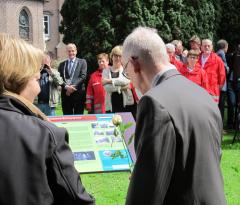 onthulling kloosterpaneel (50)