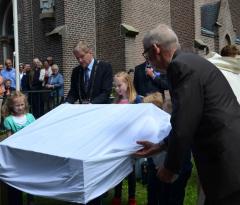 onthulling kloosterpaneel (7)