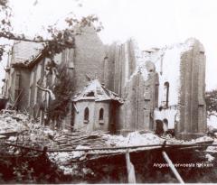 Verwoeste RK Kerk Angeren